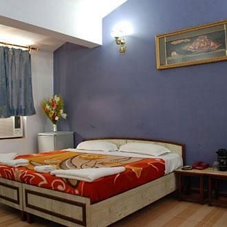 Oyo 7216 Kris Resort Goa Exteriör bild